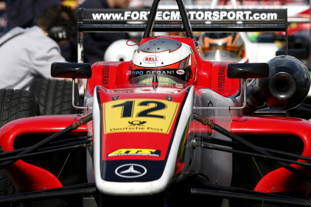 Photo: F3, 2013, Vallelunga, Derani