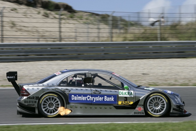 Photo: Gary Paffett - AMG - Mercedes C-Klasse DTM (2005)