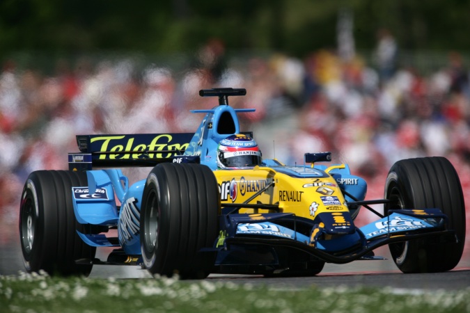 Photo: Giancarlo Fisichella - Renault F1 Team - Renault R26