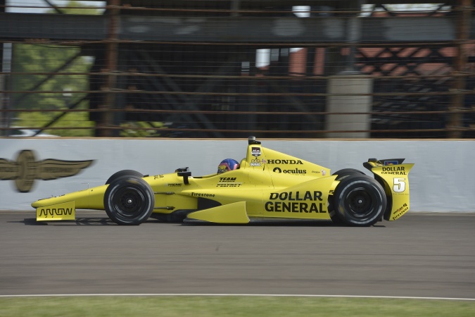 Photo: Jacques Villeneuve - Schmidt Peterson Motorsports - Dallara DW12 - Honda