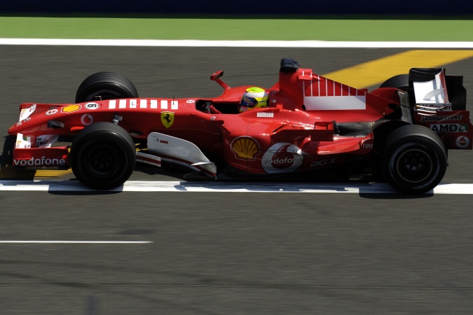 Photo: Felipe Massa - Scuderia Ferrari - Ferrari 248 F1