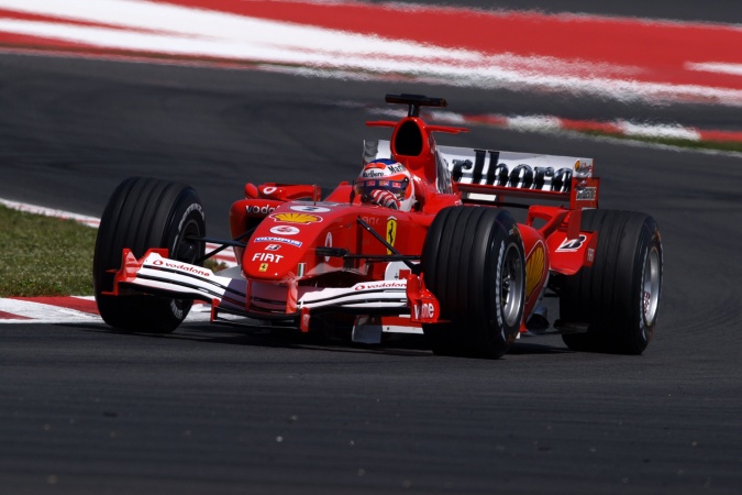 Photo: Rubens Barrichello - Scuderia Ferrari - Ferrari F2005