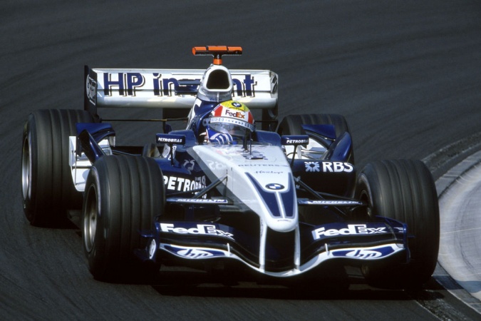 Photo: Mark Webber - Williams - Williams FW27 MKII - BMW