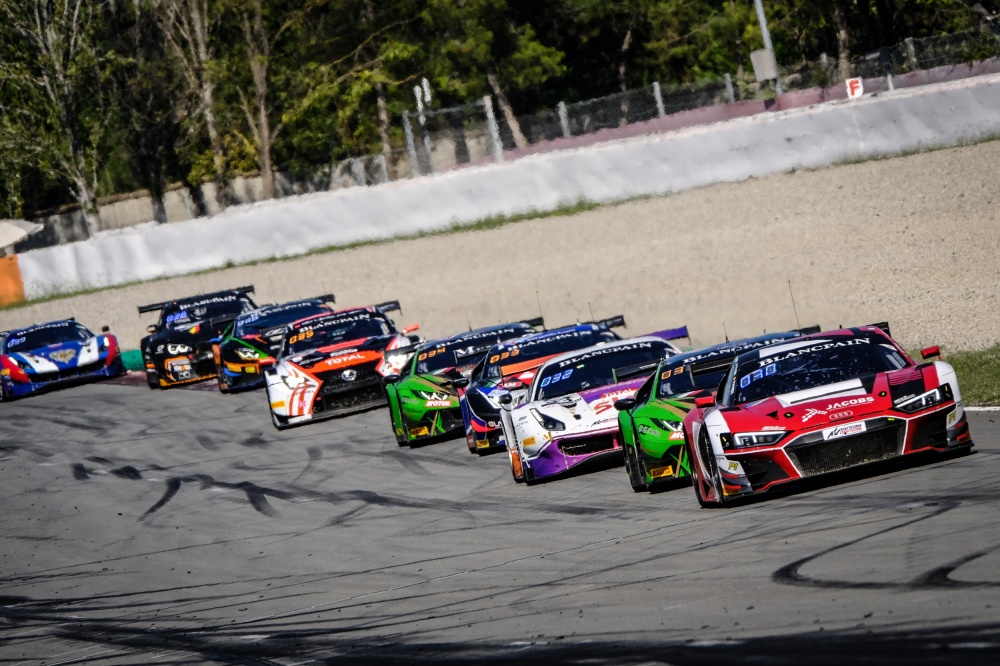 Photo: Blancpain GT Serie 2019: Barcelona