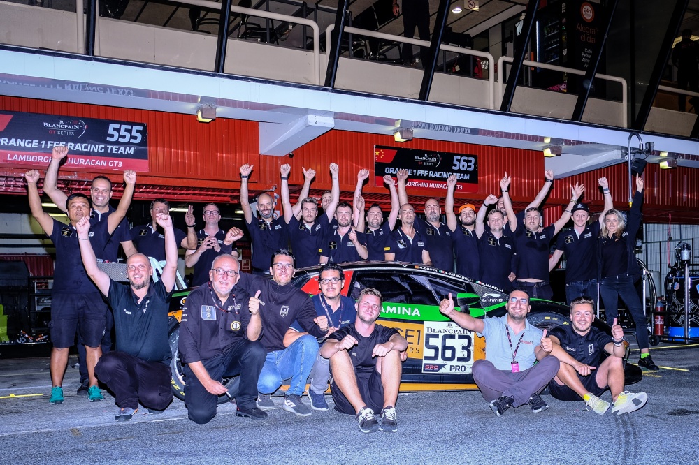 Photo: Blancpain GT Serie 2019: Barcelona