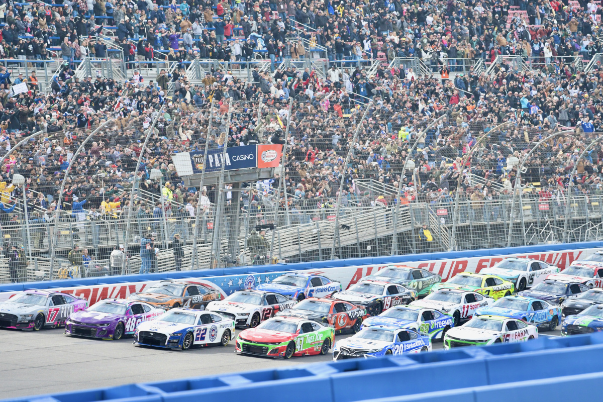 Photo: NASCAR Cup Series 2023: Fontana