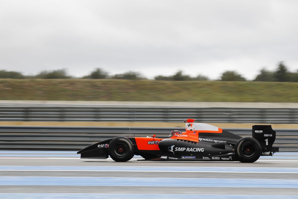 Photo: Renault Worldseries, 2013, Aleshin, Tech1