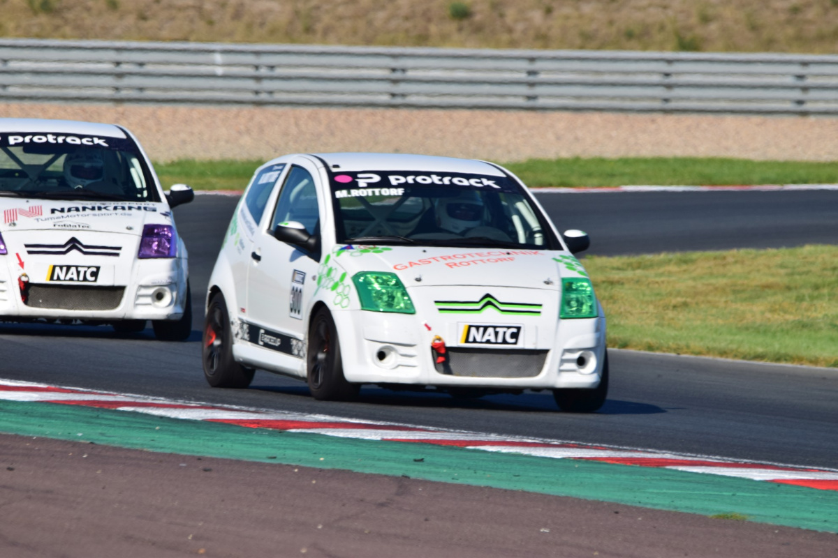 Photo: ADAC Börde Tourenwagen Cup 2025 Oschersleben