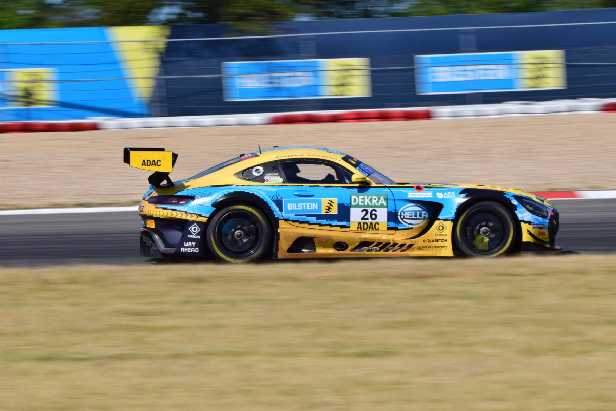 Photo: ADAC GT Masters Nürburgring 2026
