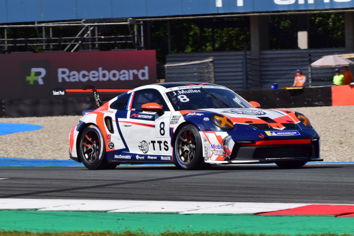 Photo: Porsche Carrera Cup Benelux 2026 Assen