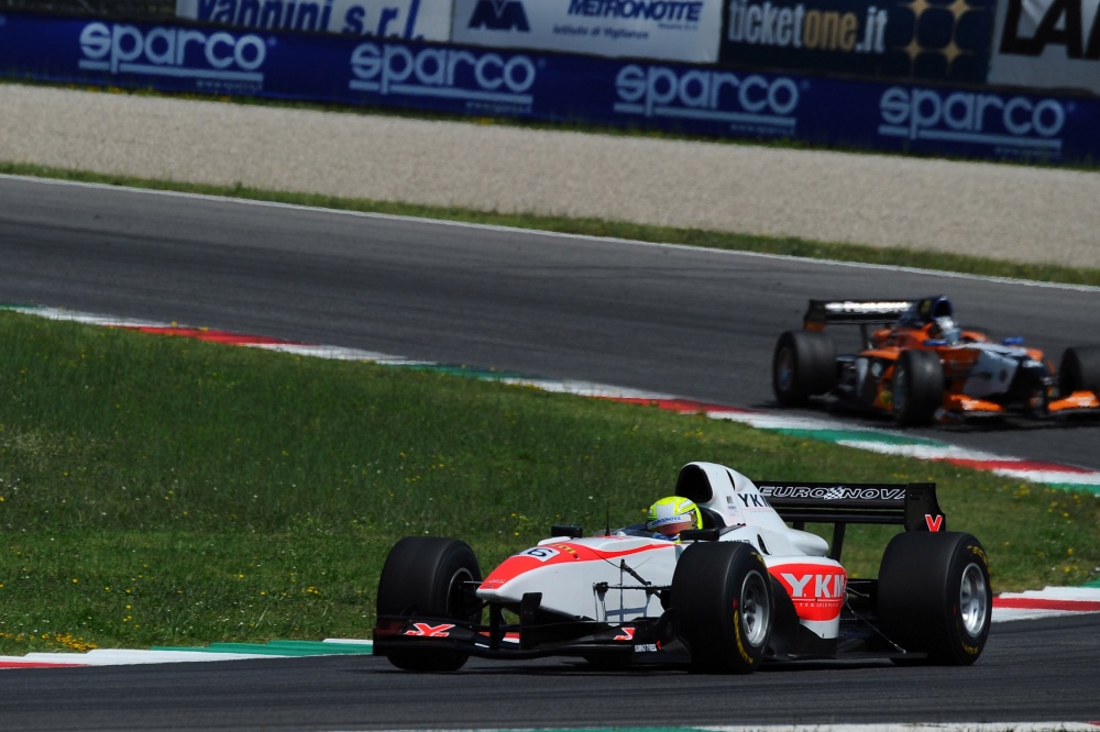 Photo: AutoGP, 2013, Mugello, Sato