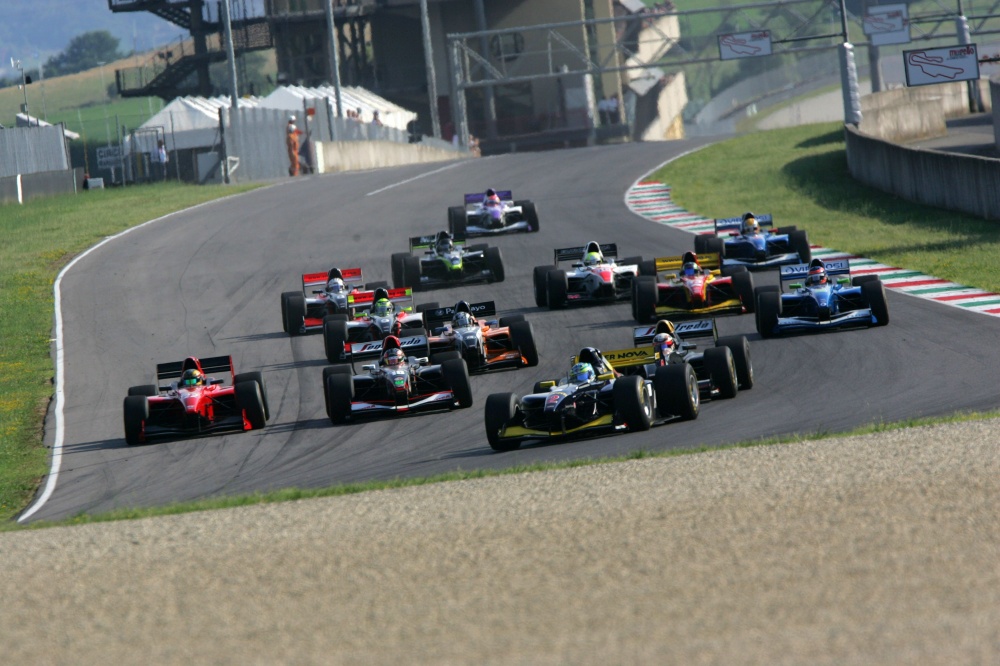 Photo: AutoGP, 2013, Mugello, Start, Rennen1