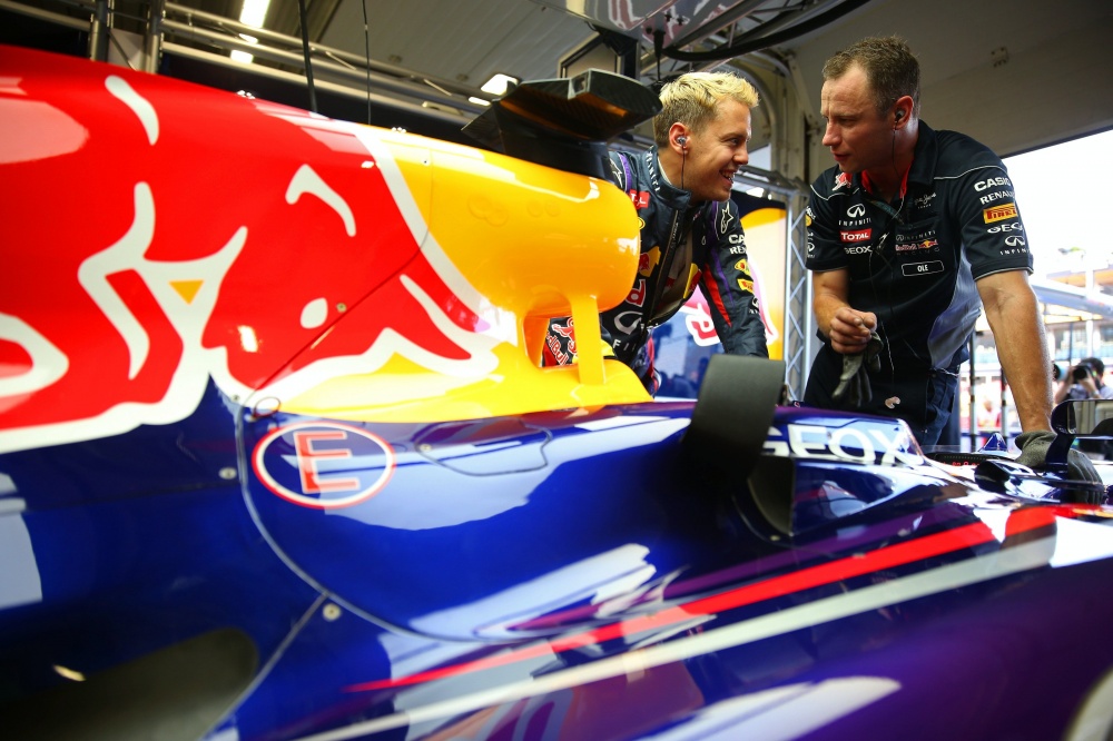 Photo: Formel 1, 2013, Singapur, Vettel