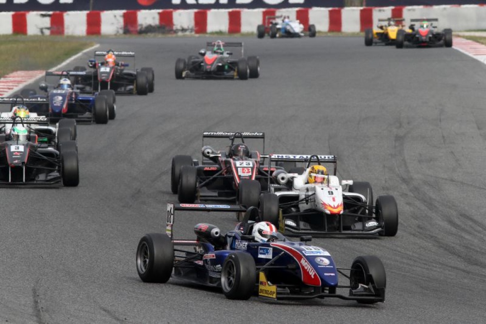 Photo: Formel 3 Open, 2013, Barcelona, Höher
