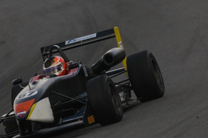 Photo: Alberto Cesar - A.Fortunato Racing - Dallara F399 - Berta