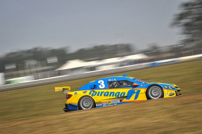 Photo: Ana Beatriz de Figueiredo - A.Mattheis Motorsport - Chevrolet Cruze V8