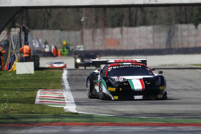 Photo: Niek HommersonLouis MachielsAndrea Bertolini - AF Corse - Ferrari 458 Italia GT3