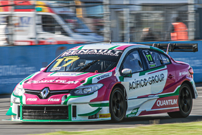 Photo: Felipe Barrios Bustos - Ambrogio Racing - Renault Fluence II - Oreca Turbo