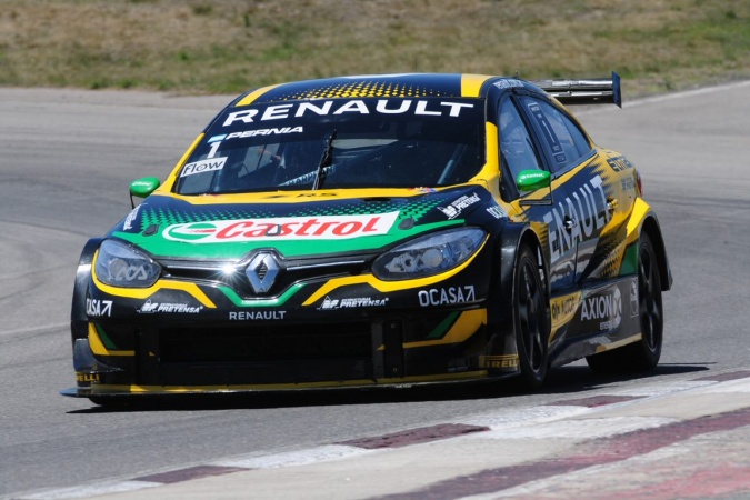 Photo: Leonel Pernía - Ambrogio Racing - Renault Fluence II - Oreca Turbo