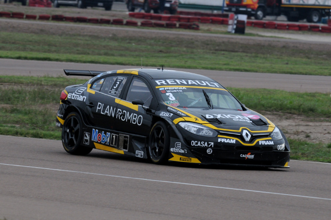 Photo: Leonel Pernía - Ambrogio Racing - Renault Fluence II RPE V8