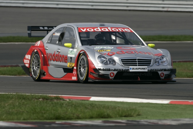 Photo: Bernd Schneider - AMG - Mercedes C-Klasse DTM (2005)