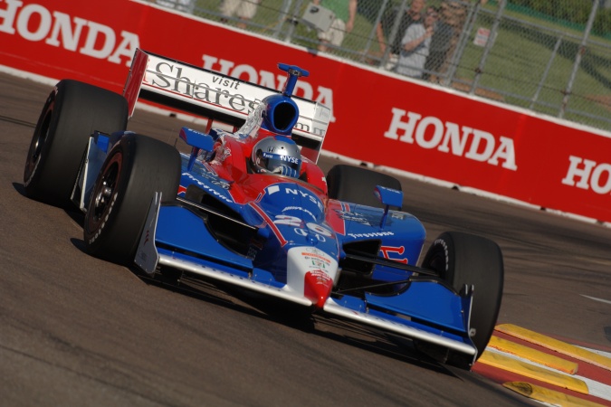 Photo: Marco Andretti - Andretti Green Racing - Dallara IR-05 - Honda