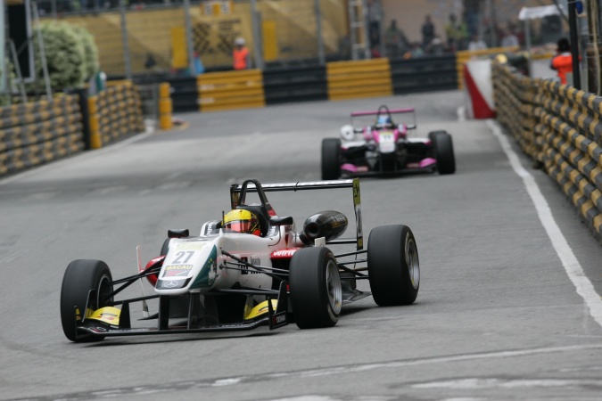 Photo: Luis Jorge Sá Silva - Angola Racing Team - Dallara F312 - AMG Mercedes