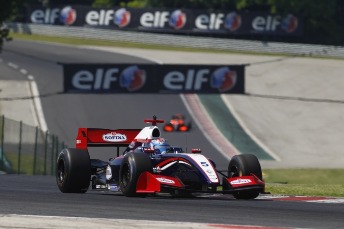 Photo: Nicholas Latifi - Arden International - Dallara FR35-12 - Renault