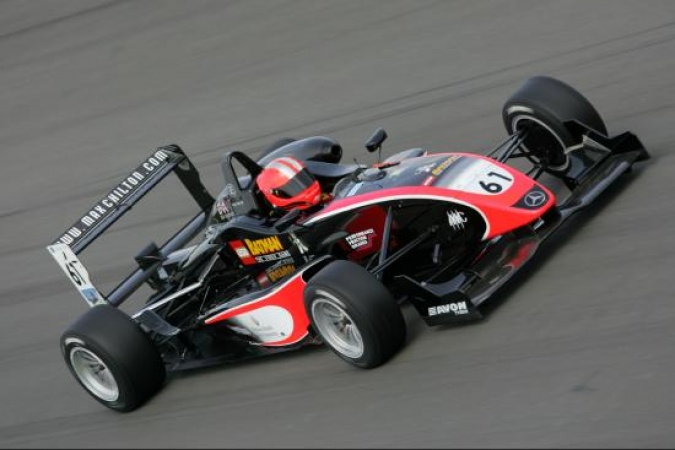 Photo: Max Chilton - Arena Motorsport - Dallara F305 - AMG Mercedes