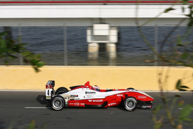 Photo: Valtteri Bottas - ART Grand Prix - Dallara F308 - AMG Mercedes