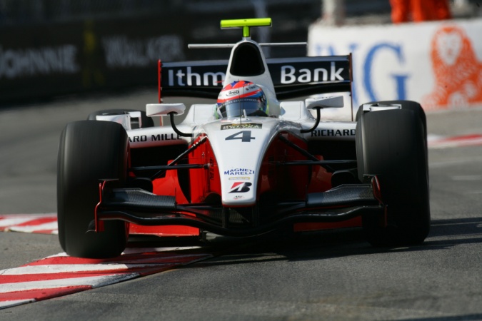 Photo: Romain Grosjean - ART Grand Prix - Dallara GP2/08 - Renault
