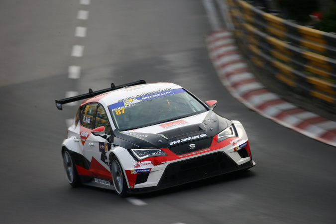 Photo: Rodolfo Avila - Asia Racing Team - Seat Leon Cup Racer TCR