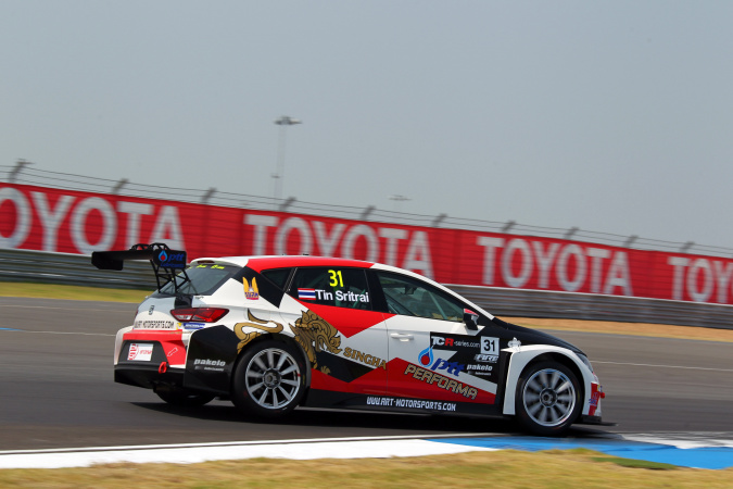 Photo: Tin Sritrai - Asia Racing Team - Seat Leon Cup Racer TCR