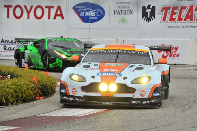 Photo: Darren Turner - Aston Martin Racing - Aston Martin V8 Vantage GT2