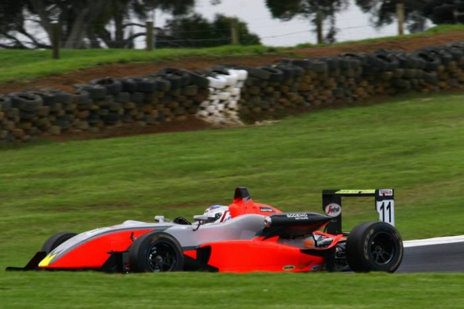 Photo: Kristian Lindbom - Astuti Motorsport - Dallara F305 - Sodemo Renault