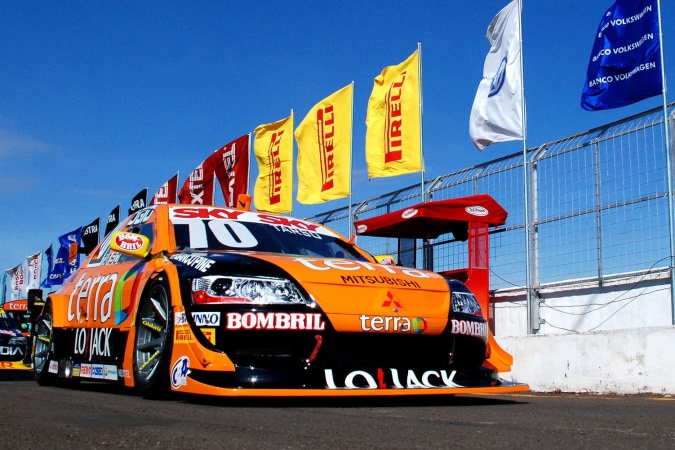 Photo: Tarso Marques - Avallone Motorsport - Mitsubishi Lancer V8