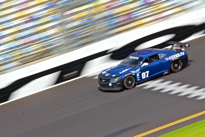 Photo: Gunter Schaldach - Banner Racing - Chevrolet Camaro GT.R