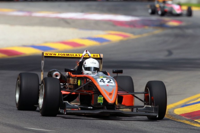 Photo: Ben Gersekowski - BF Racing - Dallara F302 - Spiess Opel