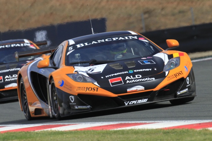 Photo: Andy SoucekZoël Amberg - Boutsen Ginion Racing - McLaren MP4-12C GT3