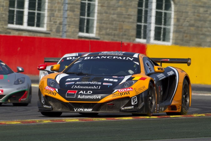 Photo: Massimo VaglianiSarah BovyMarlene BroggiJerome Thiry - Boutsen Ginion Racing - McLaren MP4-12C GT3
