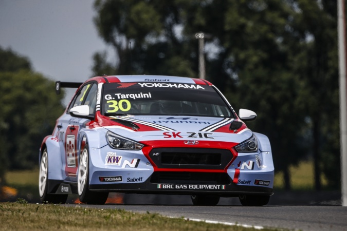 Photo: Gabriele Tarquini - BRC Racing Team - Hyundai i30 N TCR