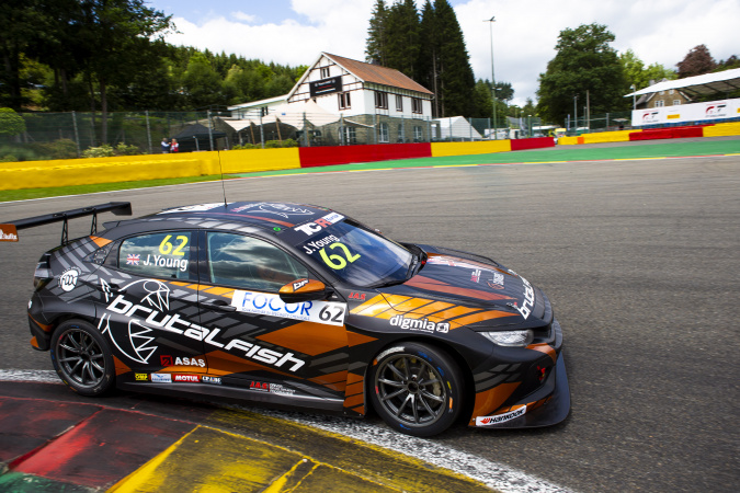 Photo: Jack Young - Brutal Fish Racing Team - Honda Civic Type R TCR (II)