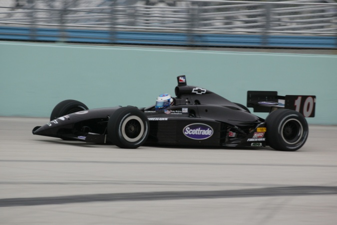 Photo: Robbie McGehee - Cahill Racing - Dallara IR-02 - Chevrolet