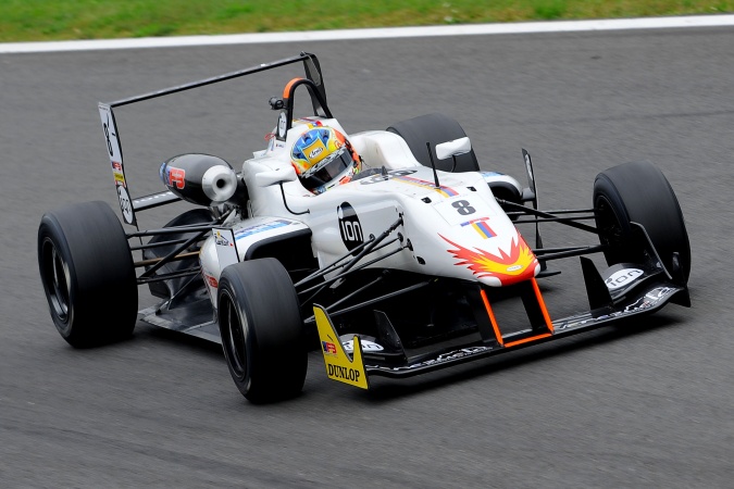 Photo: Valeria Carballo - Campos Racing - Dallara F312 - Toyota