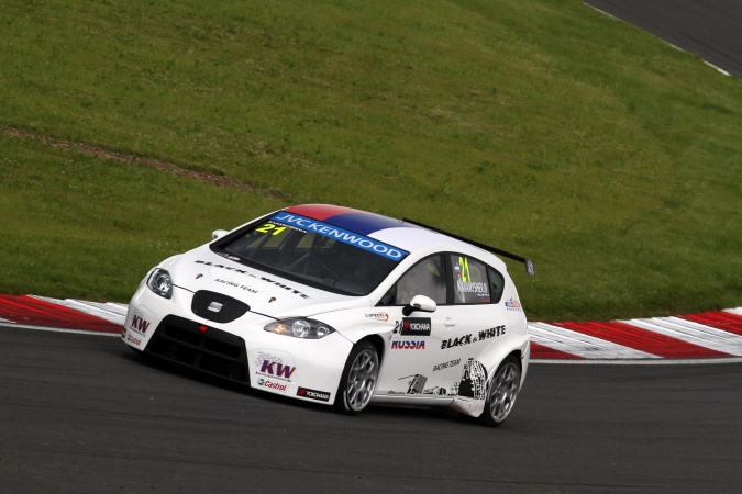Photo: Nikolay Karamishev - Campos Racing - Seat Leon 1.6T