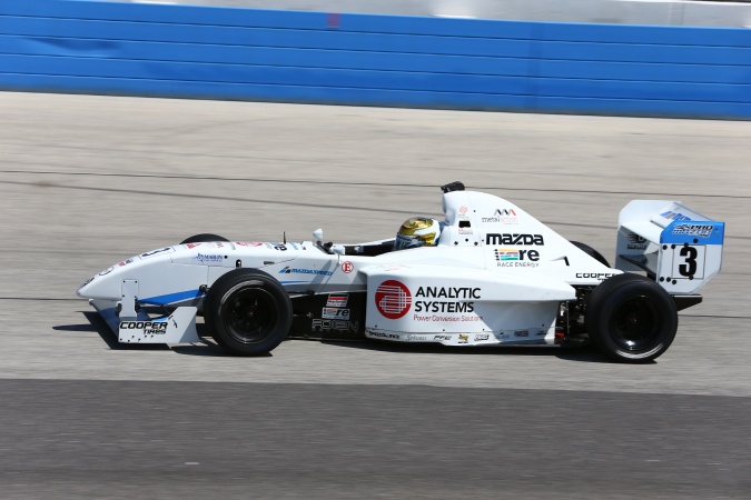 Photo: Scott Hargrove - Cape Motorsports / Wayne Taylor Racing - Elan Star Pro - Mazda