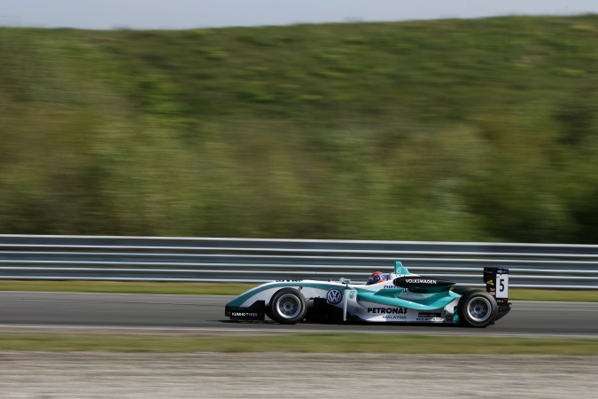 Photo: Jazeman Firhan Jaafar - Carlin Motorsport - Dallara F308 - Volkswagen