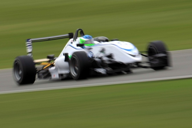 Photo: Luiz Felipe Nasr - Carlin Motorsport - Dallara F308 - Volkswagen