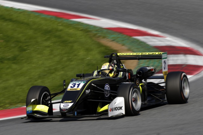 Photo: Lando Norris - Carlin Motorsport - Dallara F312 - Volkswagen