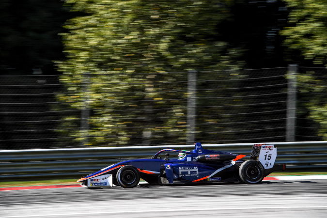 Photo: Enzo Trulli - Carlin Motorsport - Dallara F320 - Spiess VW